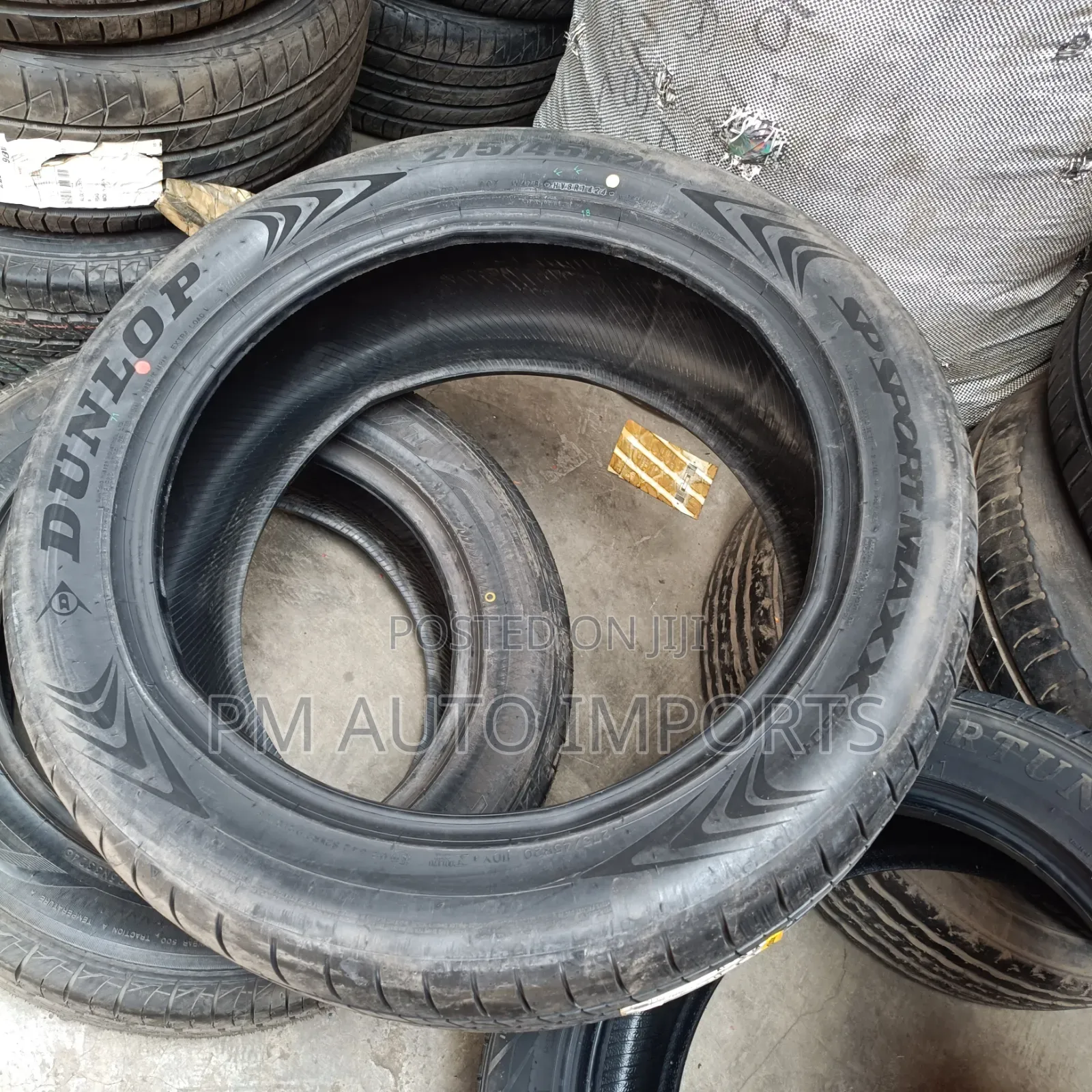 Dunlop Tires 275/45r20