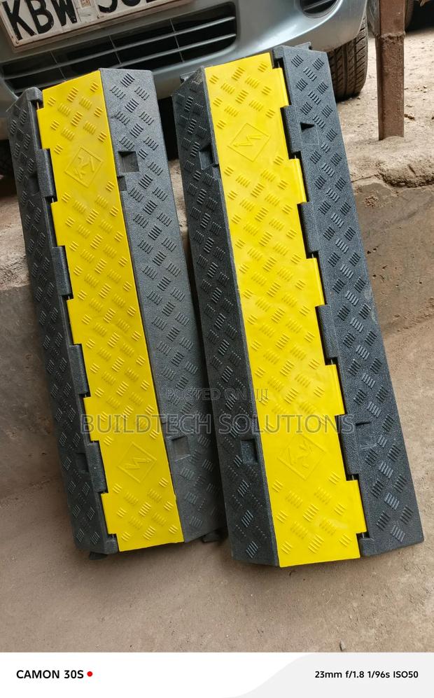 Heavy Duty 2-Channel Cable Protector - thumbnail 2