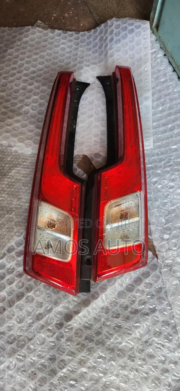 Daihatsu Move 2015 Taillight