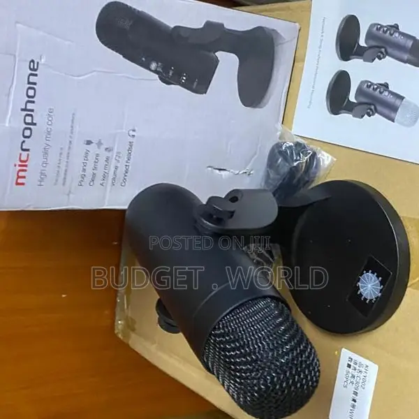 Premium Broadcast Podcast Microphone for Clear Focused Audio