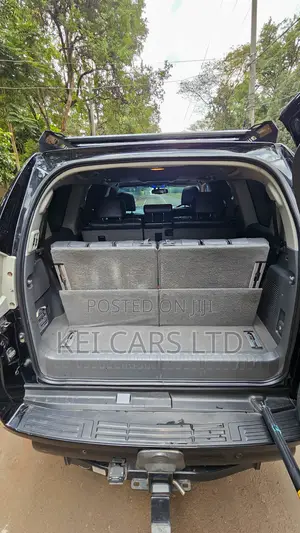 Toyota Land Cruiser 2012 Black