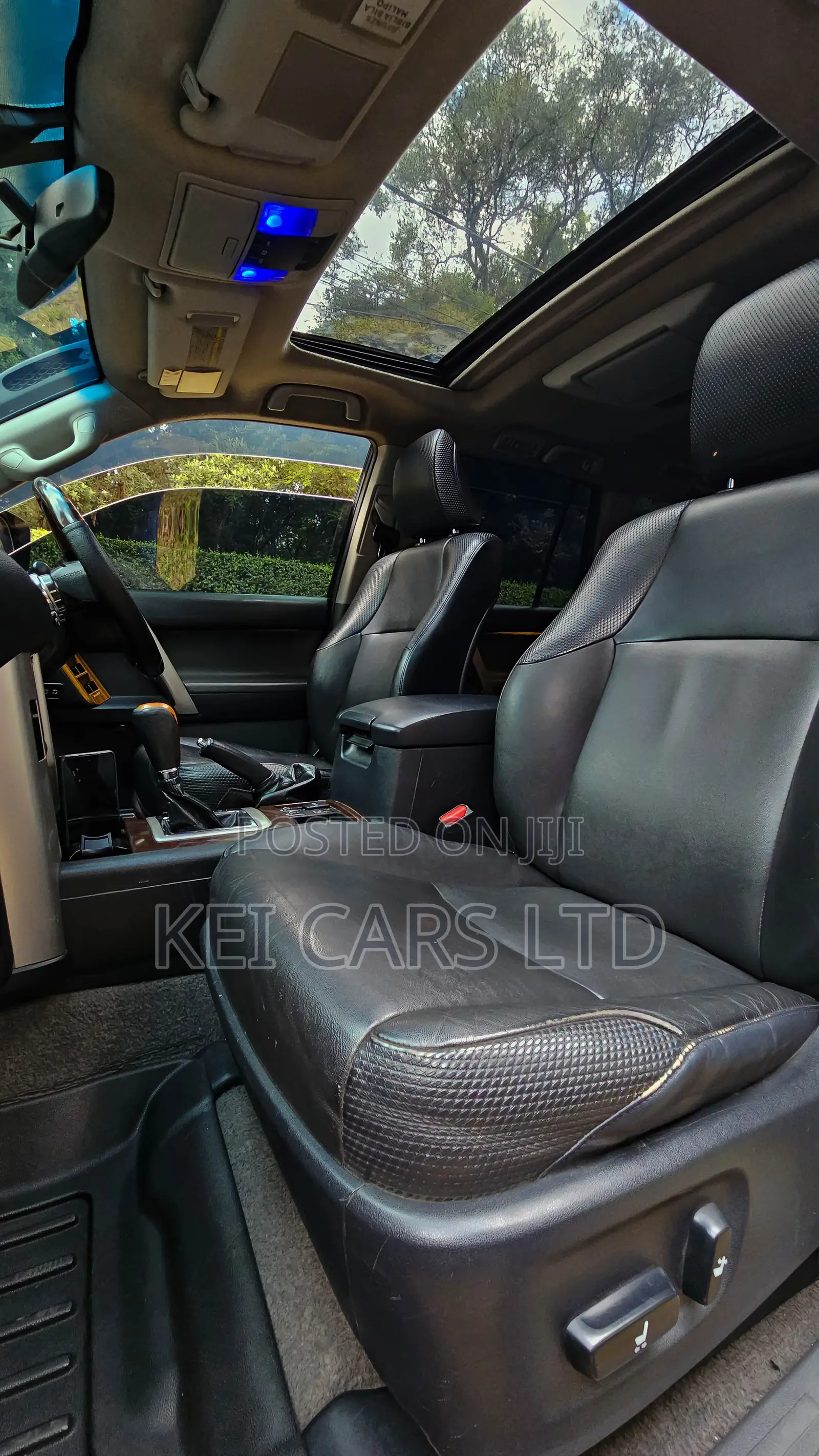 Toyota Land Cruiser 2012 Black