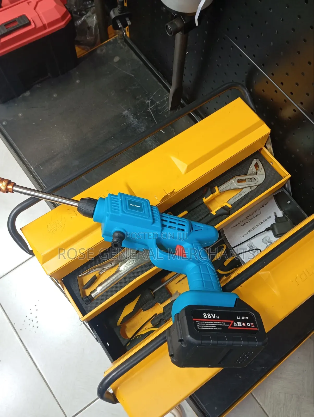 Makita Cordless Car Wash Machine