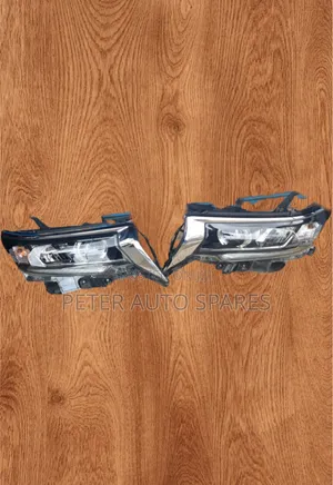 Prado 150 2018 Xenon Healamp/Headlight