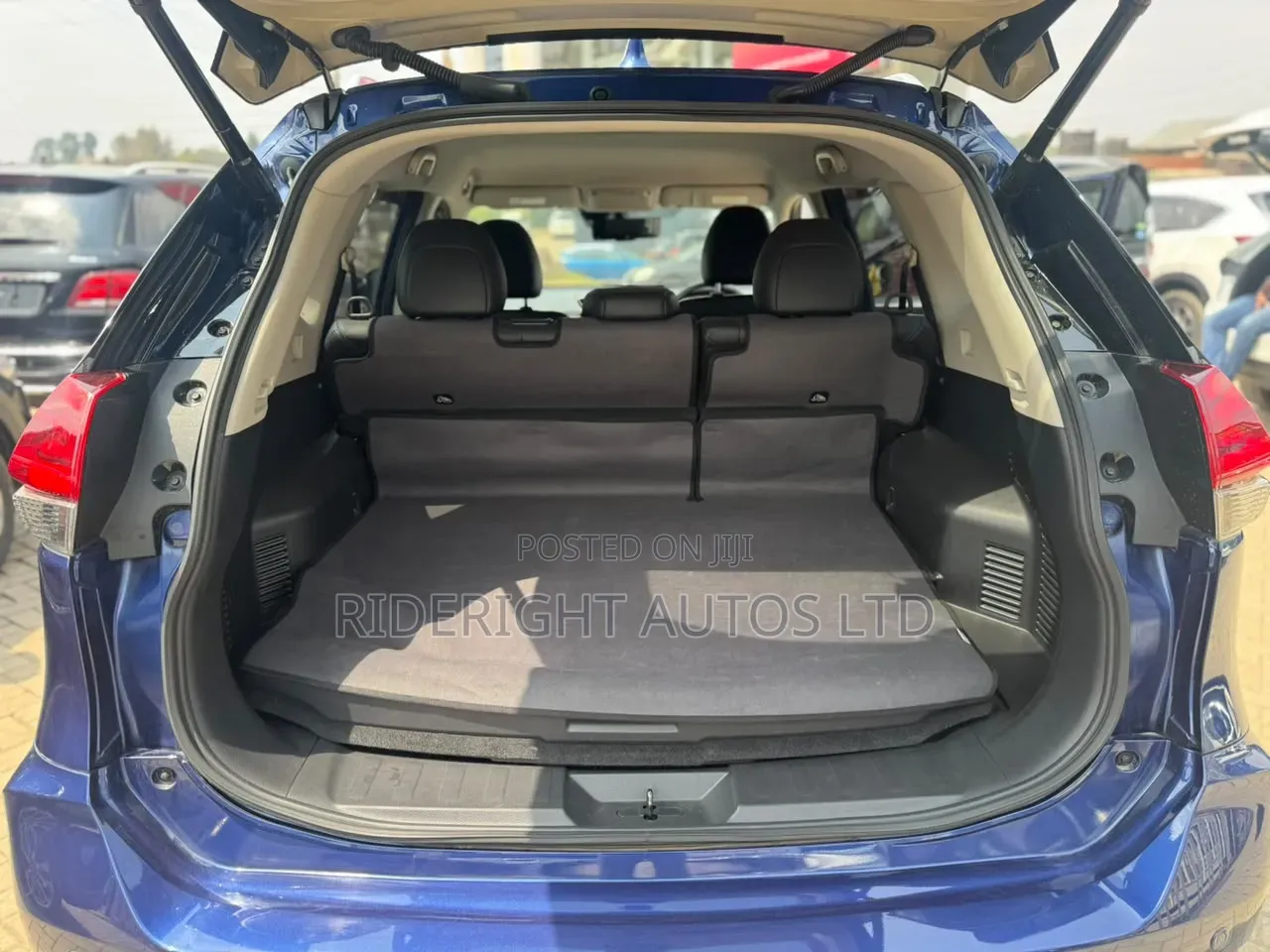 Nissan X-Trail 2019 Blue