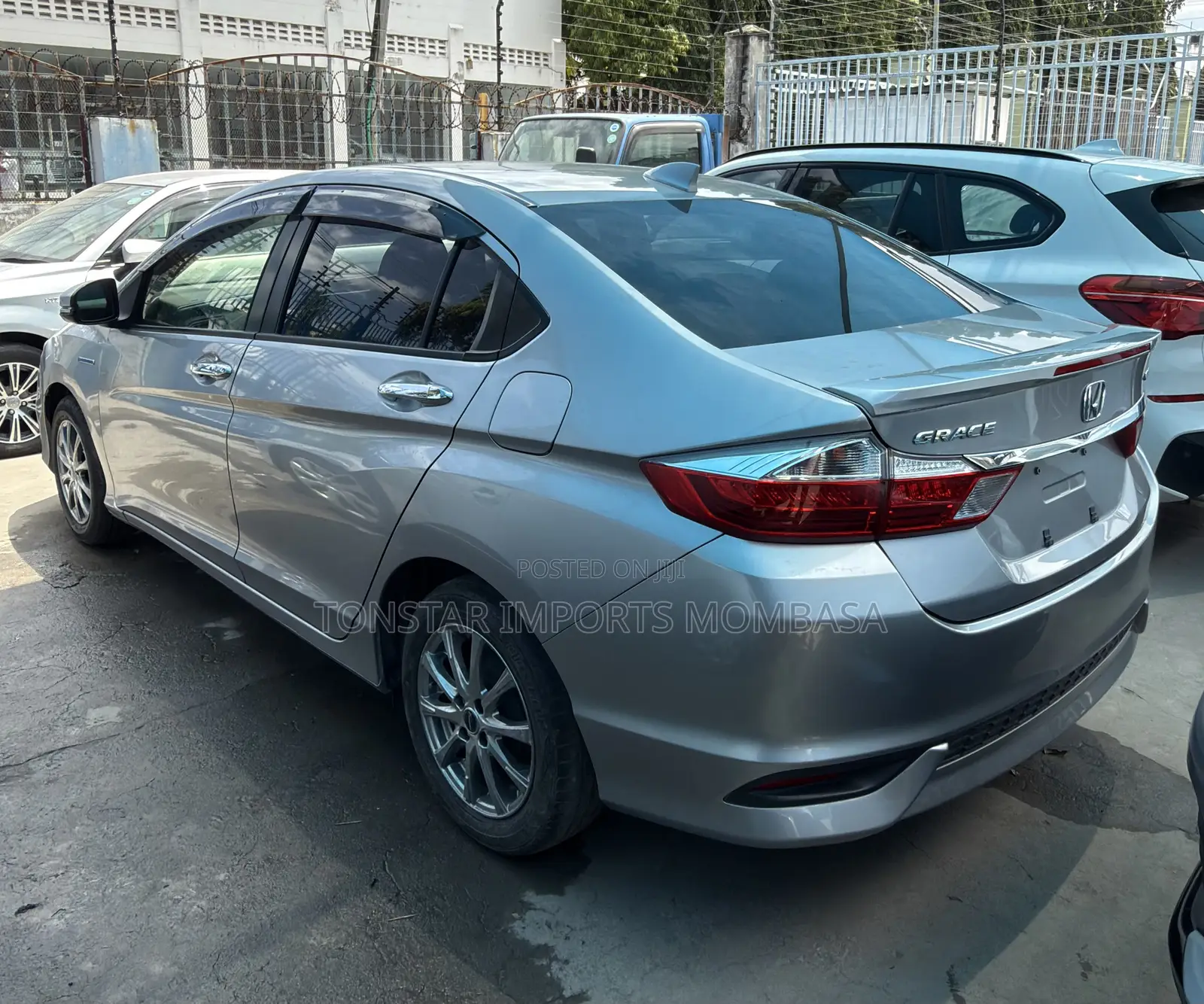 Honda Grace 1.5 Hybrid FWD 2019 Silver