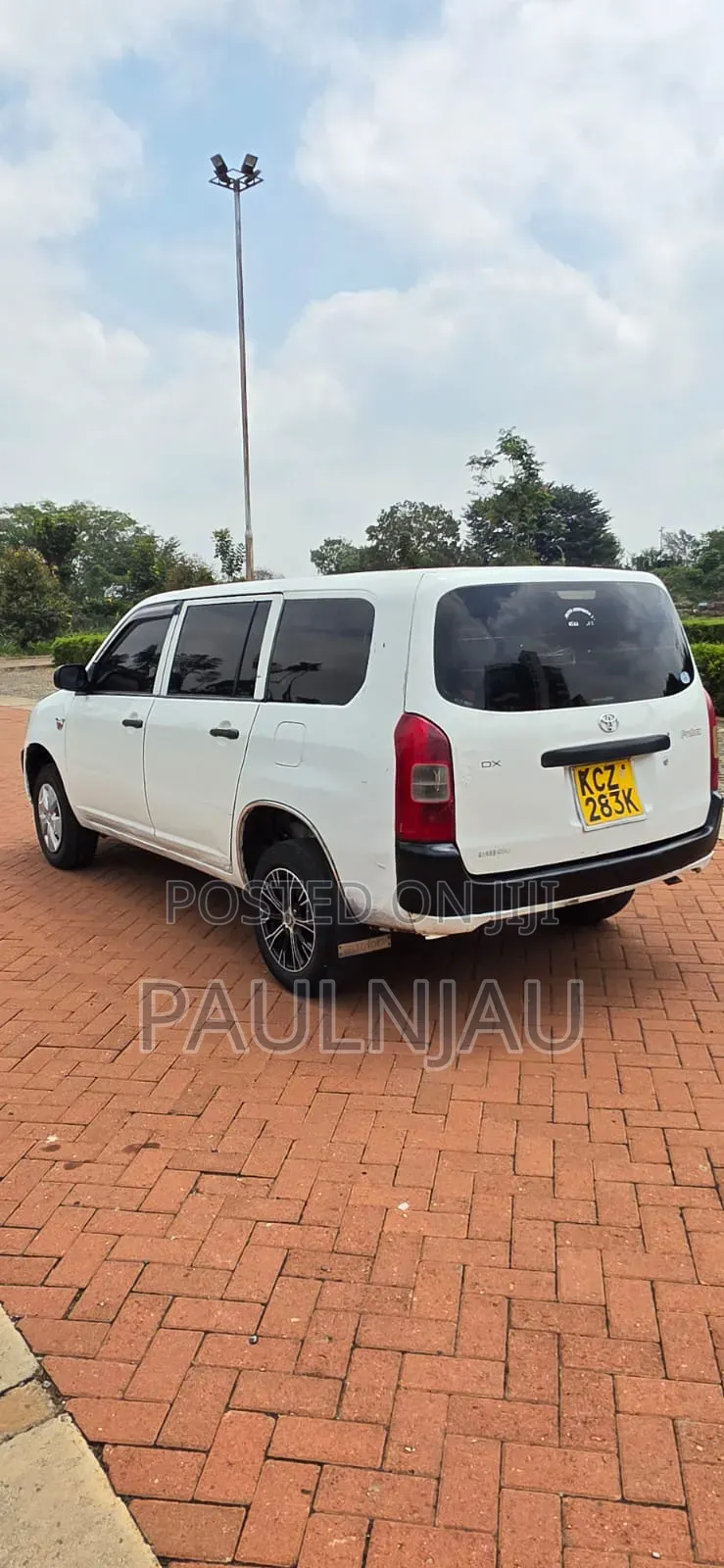 Toyota Probox 2013