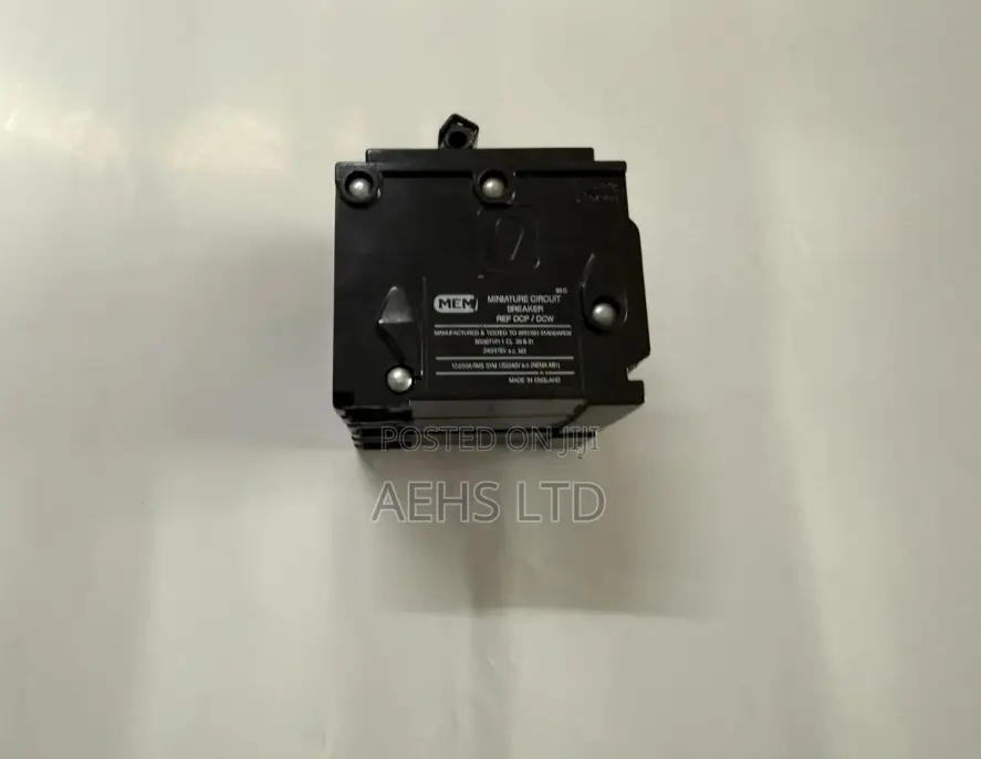 MEM Three-Pole MCB Circuit Breakers