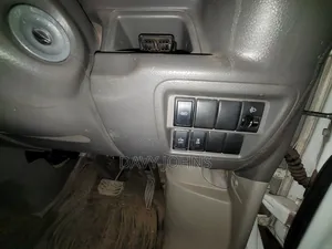 Suzuki Every Wagon 2016 White