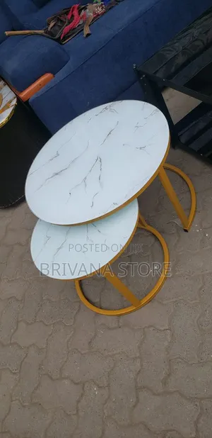 Suggested SEO TitleModern Round Nesting Coffee Table Set (Juu Chini)