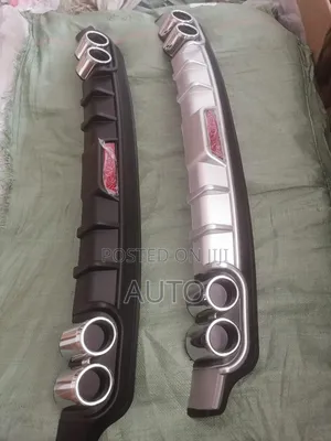 Universal 4 Exhaust Diffuser | Rear Bumper Quad Exhaust Diffuser