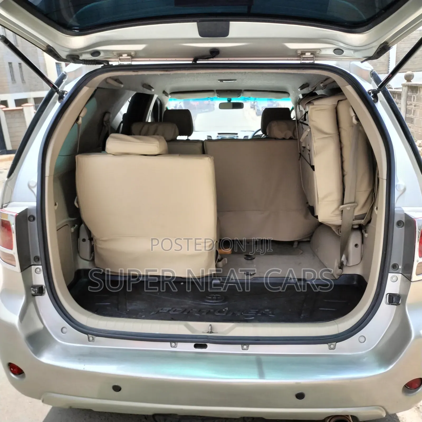 Toyota Fortuner 2007 Silver
