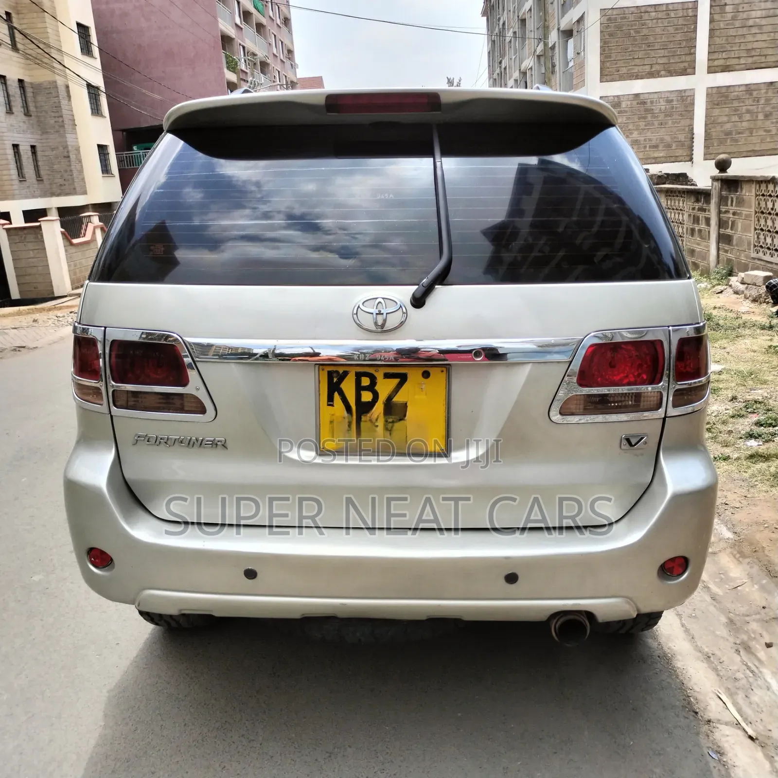 Toyota Fortuner 2007 Silver