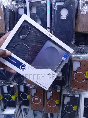 Magnetic Case in a White Box Crafted for the Samsung Galaxy Z Fold 8