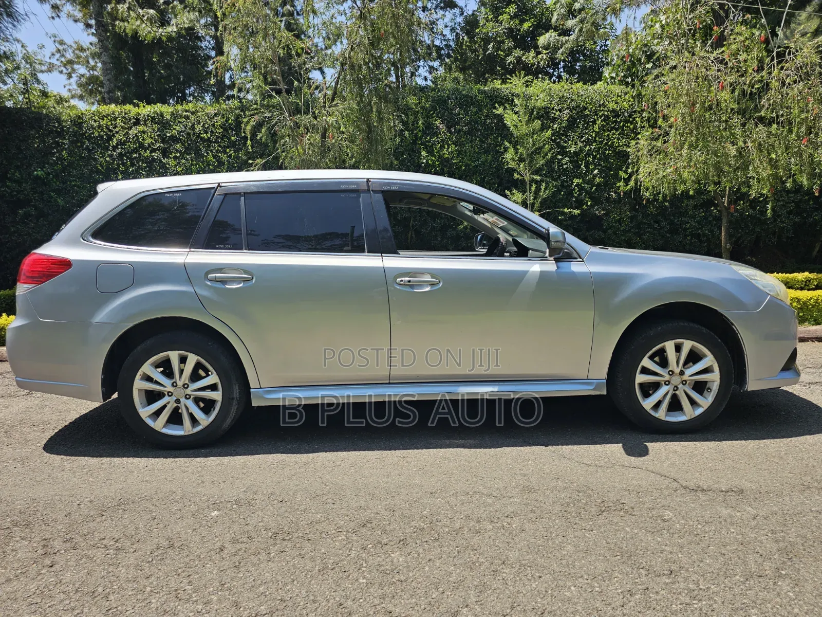 Subaru Legacy 2012 Silver