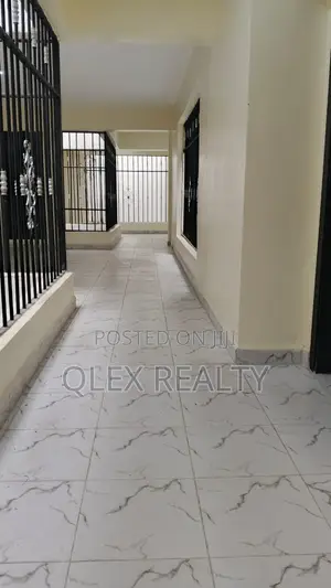 2bdrm Apartment in Kiruri Heights, Eastleigh / Eastleigh for rent