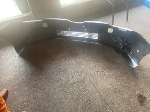 Front Bumper Auris 2018