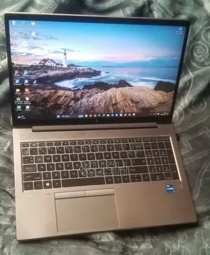 Laptop HP ZBook 15 32GB Intel Core i7 SSD 512GB