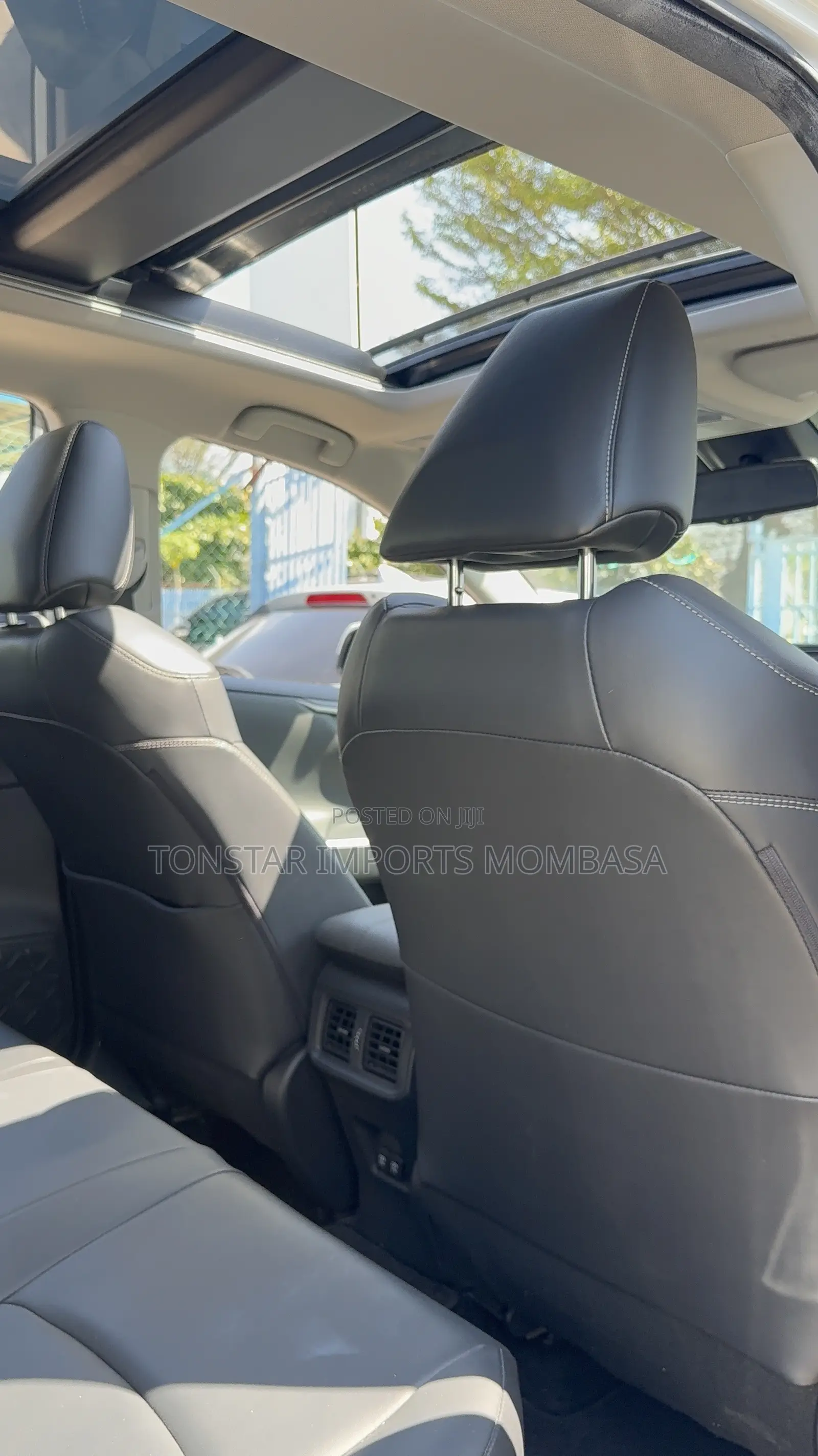 Toyota RAV4 2019 White