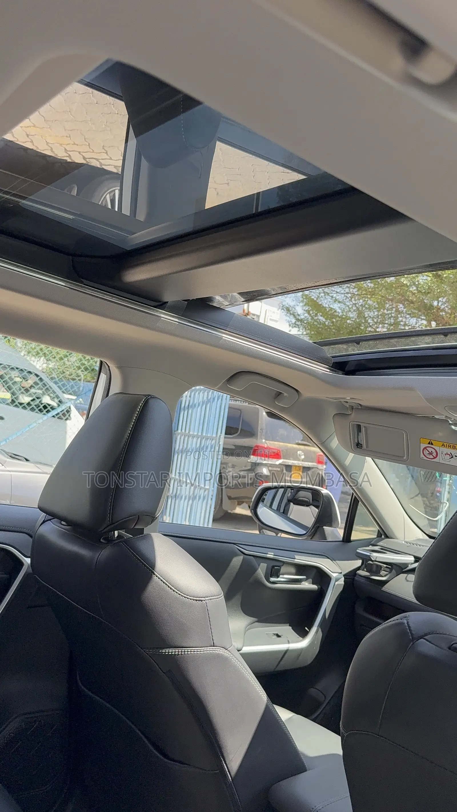 Toyota RAV4 2019 White