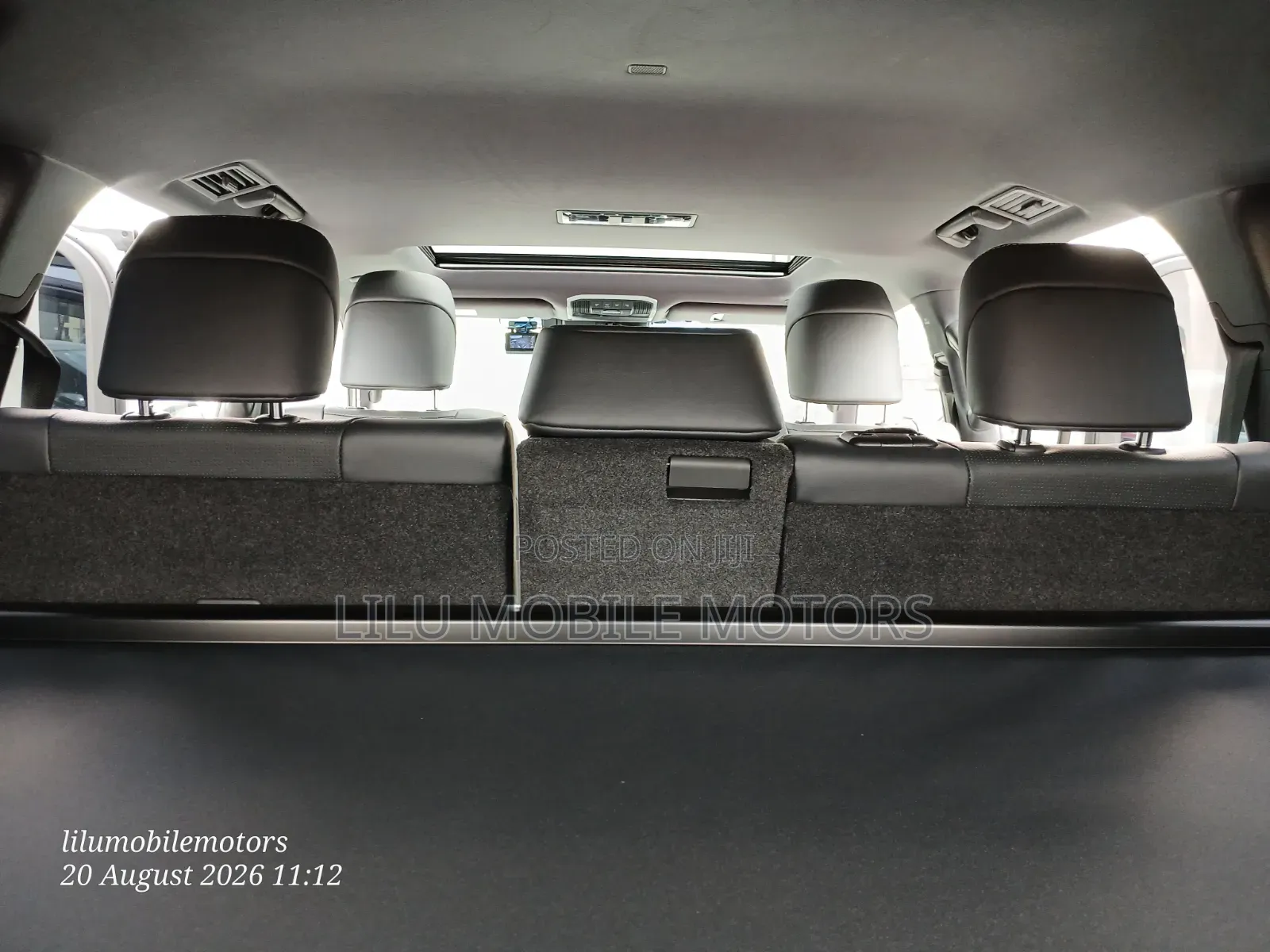 Toyota Land Cruiser 2022 White