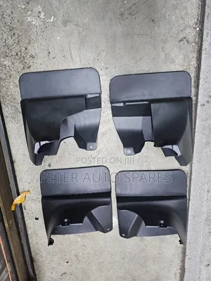Prado 120 Mudflap