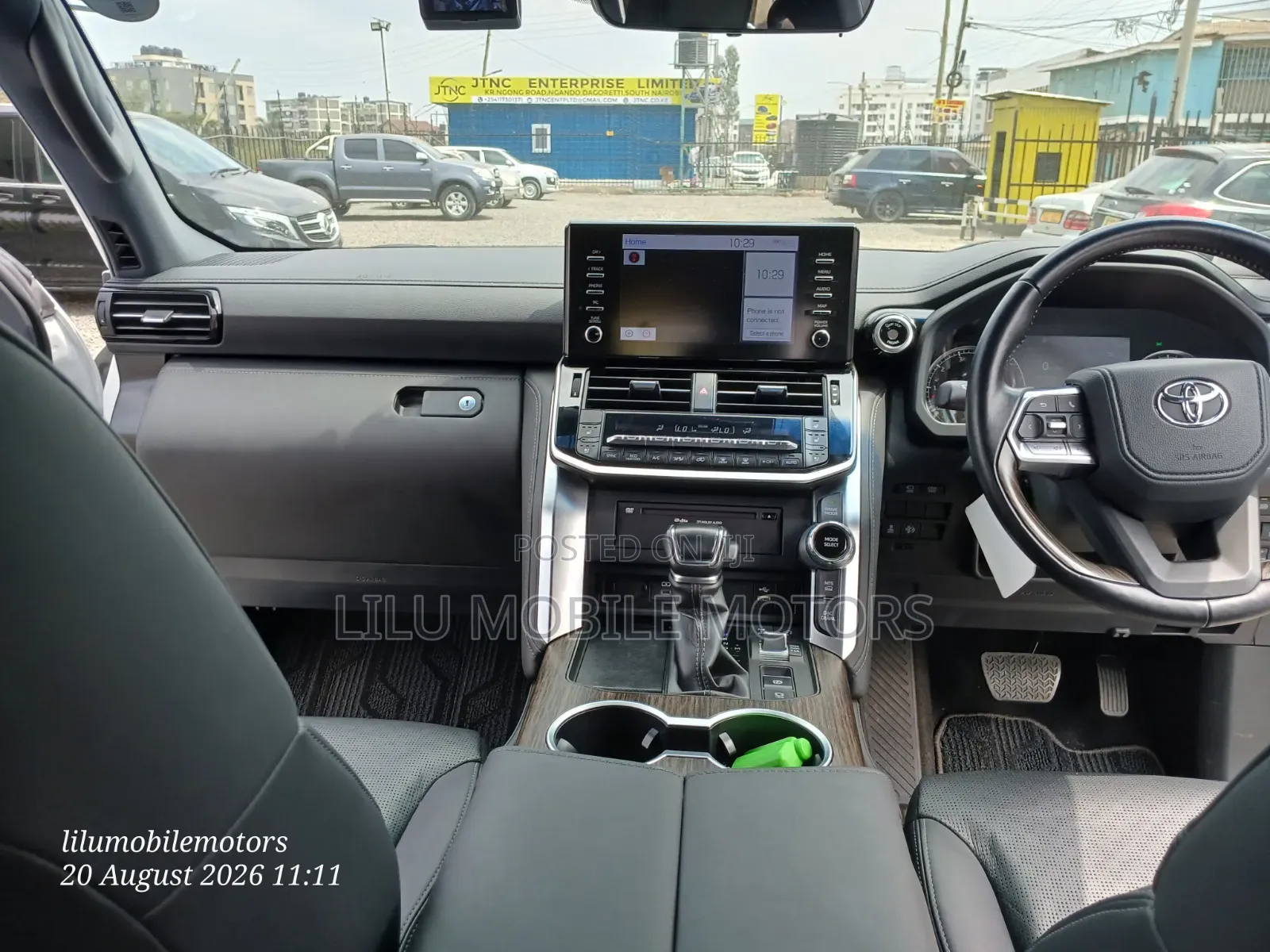 Toyota Land Cruiser 2022 White