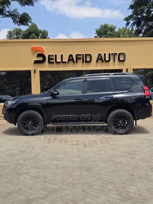Toyota Land Cruiser Prado 2.8 2021 Black