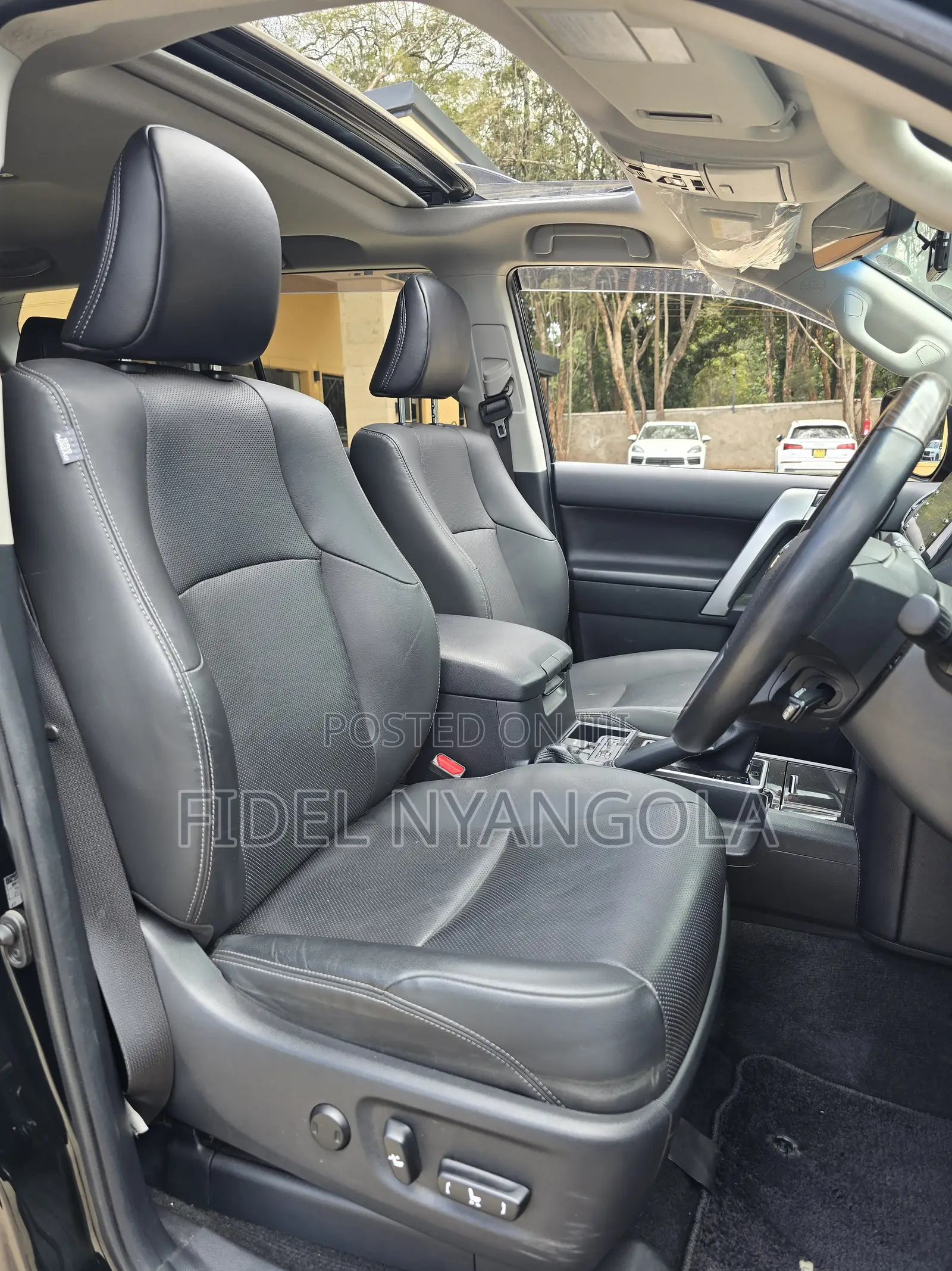 Toyota Land Cruiser Prado 2.8 2021 Black