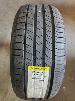 245 /45 R19 Dunlop Tires (Sp Sport) Japan