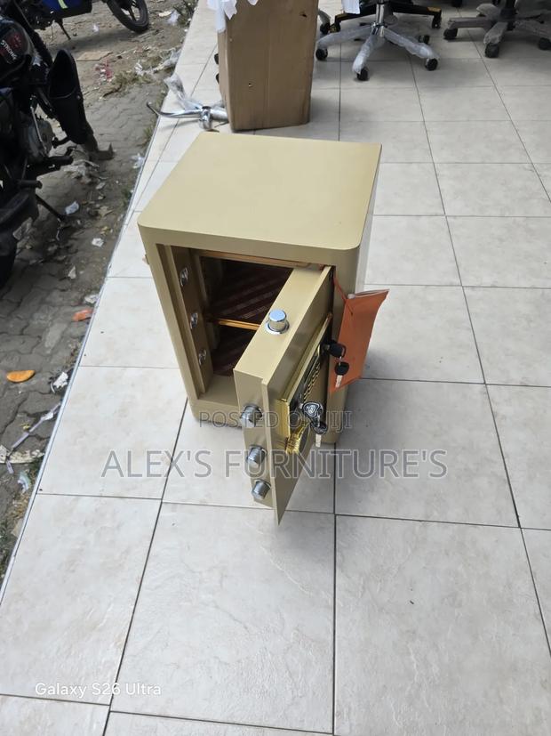 Safe and Cash Box Fireproof Safe Box - thumbnail 2