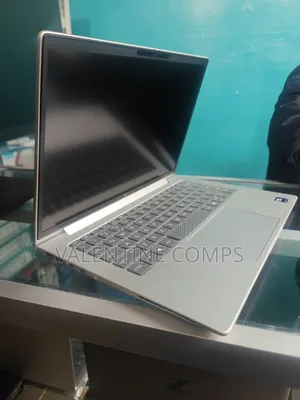 Laptop HP EliteBook 640 G11 16GB Intel Core Ultra 5 SSD 512GB
