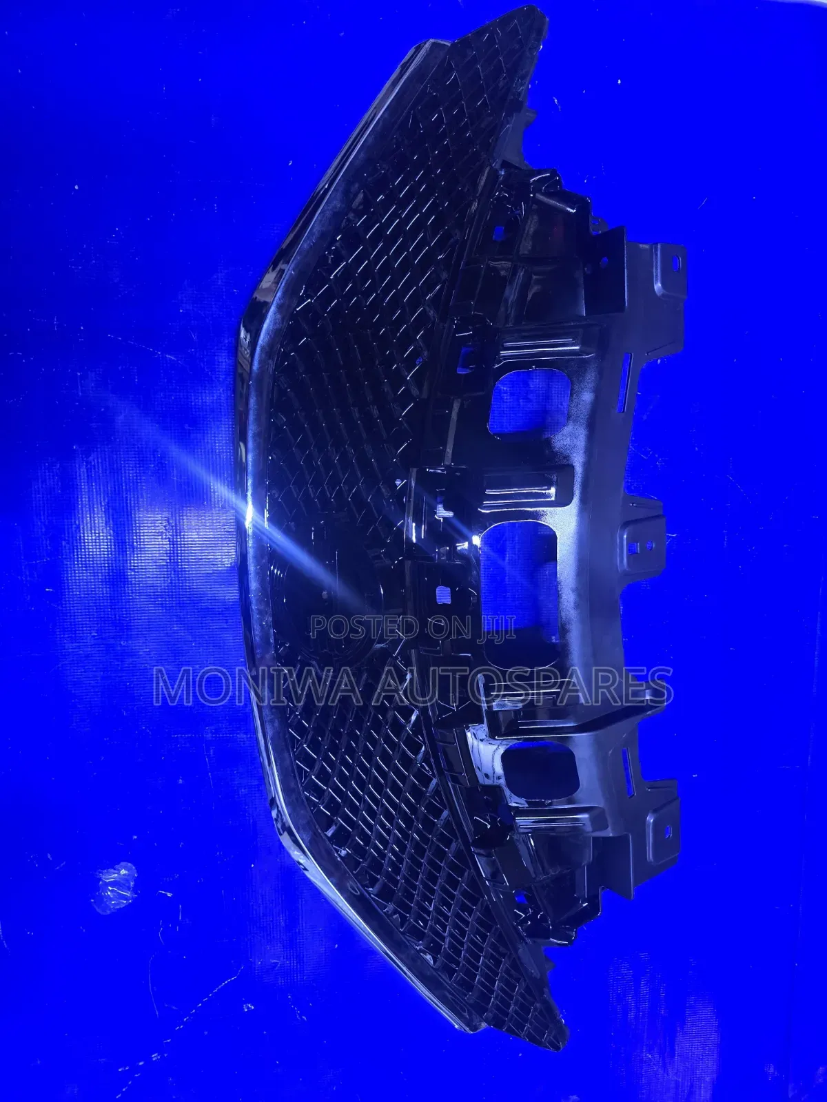 Front Grill Nissan Note 2012