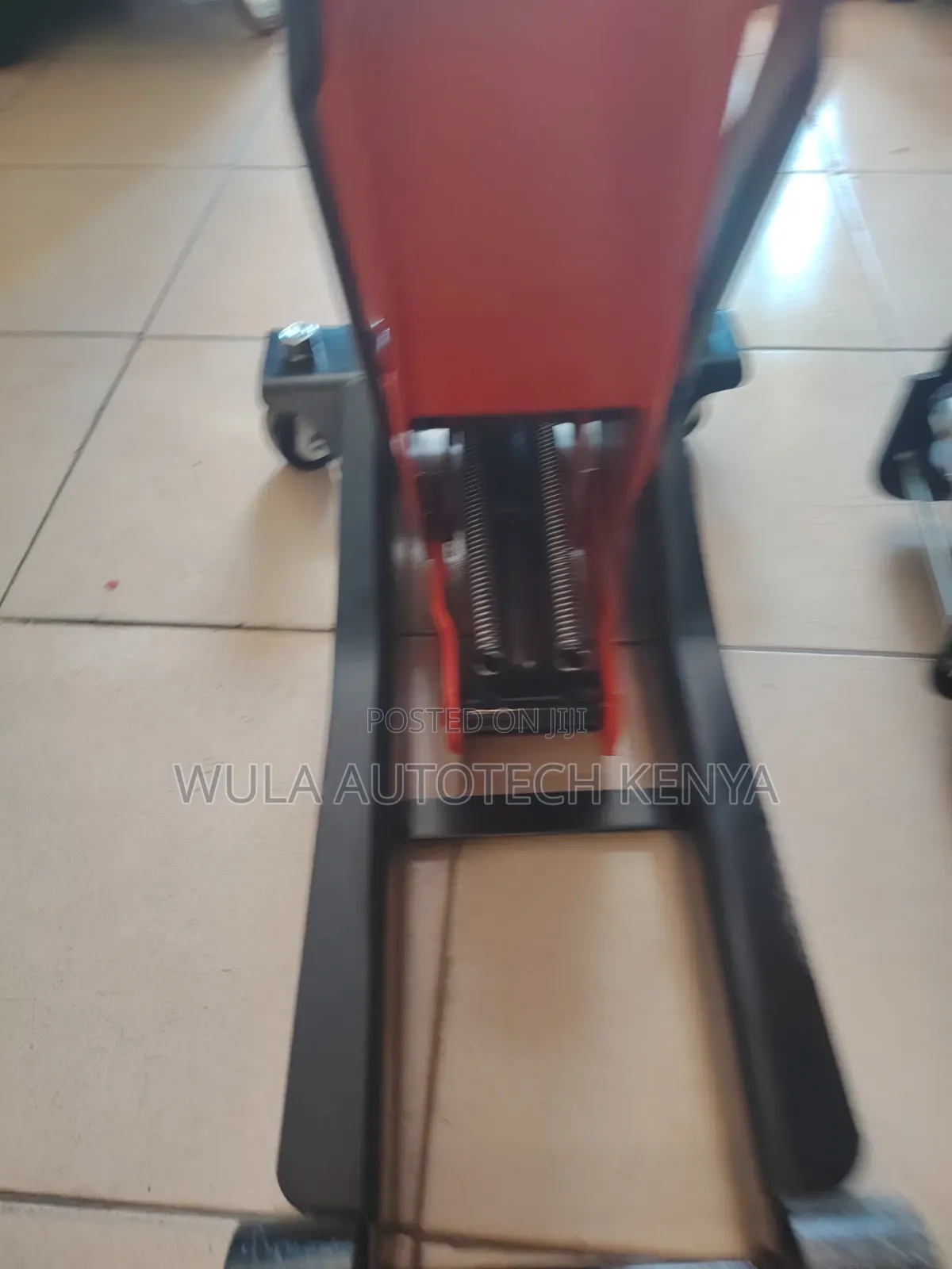 4tns Lifting Capacity for Heavy-Duty Performance Trolley Jack Sunshine