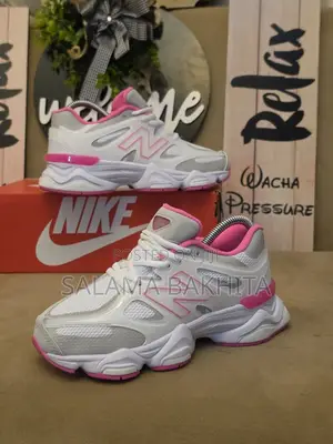 Unisex New Balance 2000R