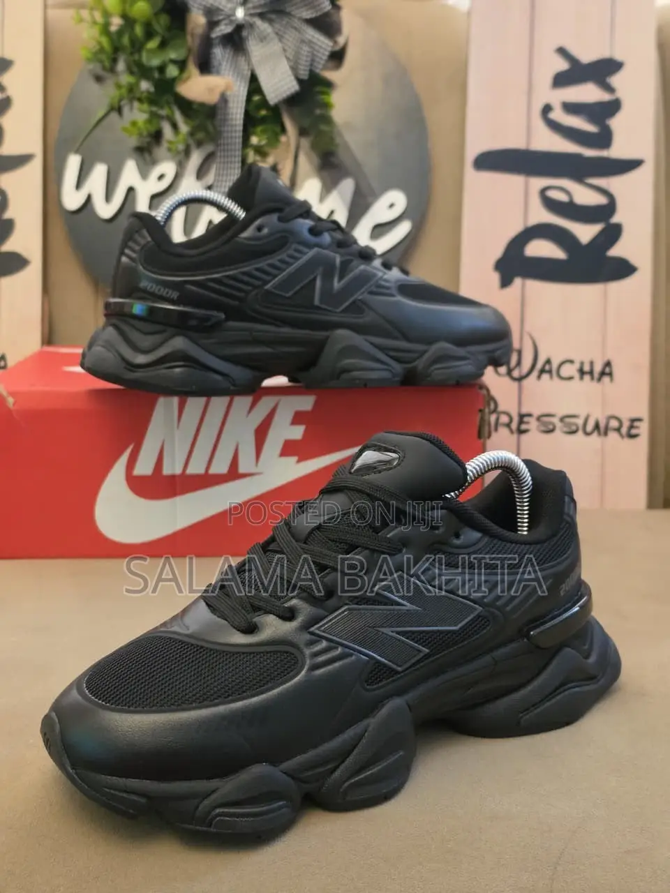 Unisex New Balance 2000R