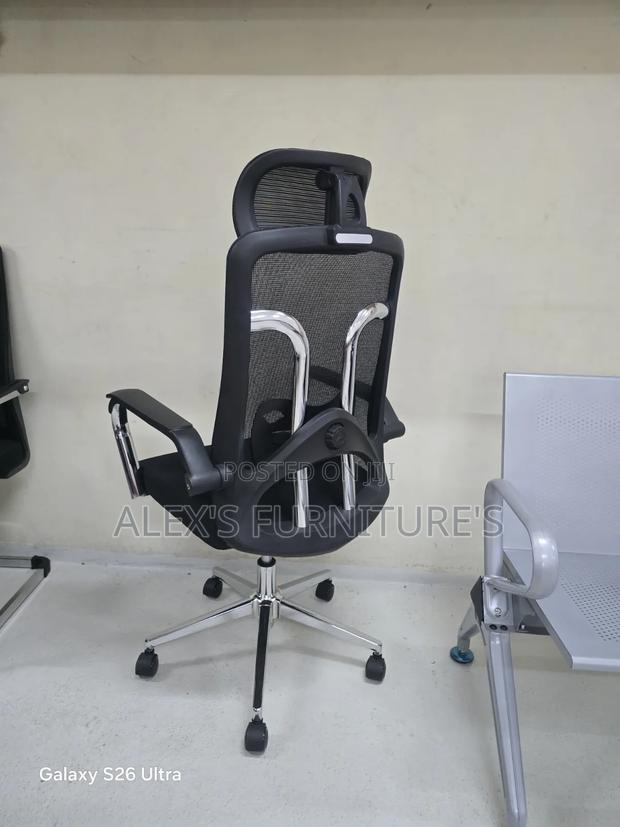 High Back Executive Office Chairs - thumbnail 2