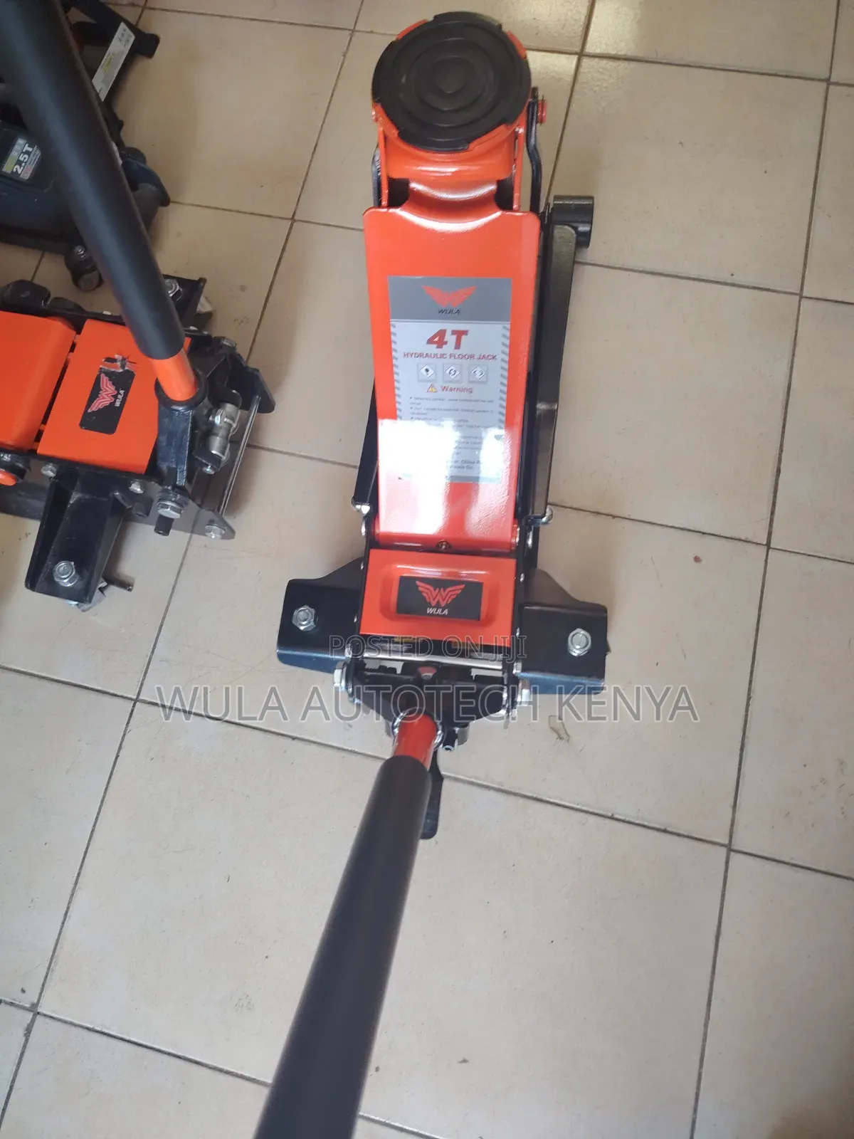 Perfect for Garages and Industrial Use 4tns Trolley Jack Sunshine
