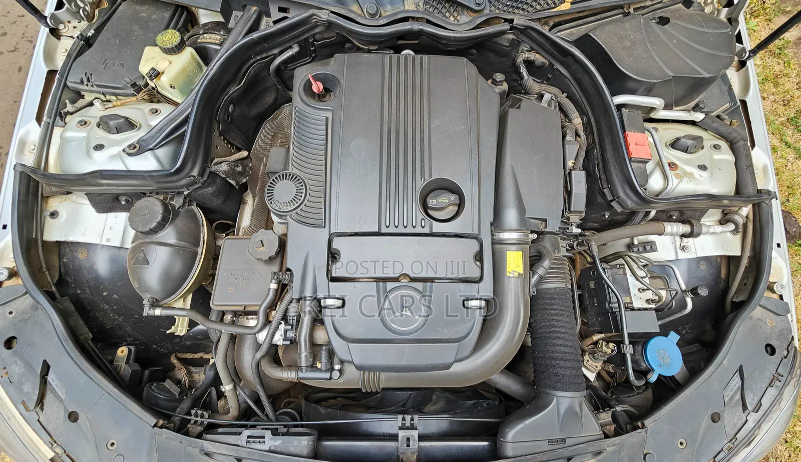 Mercedes-Benz C200 2010 Silver