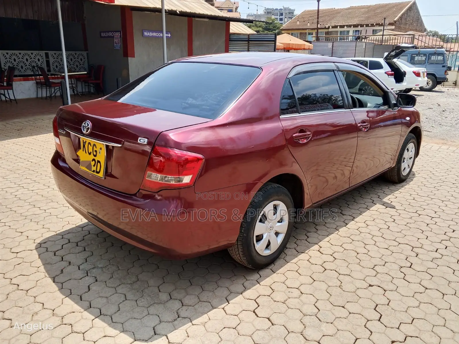 Toyota Axio 2009 Maroon