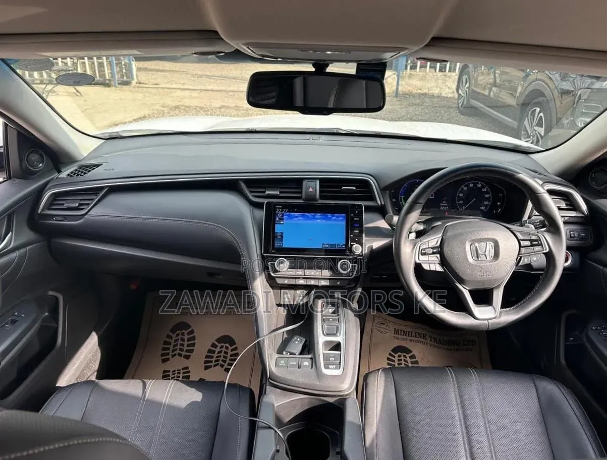 Honda Insight LX 2019 White