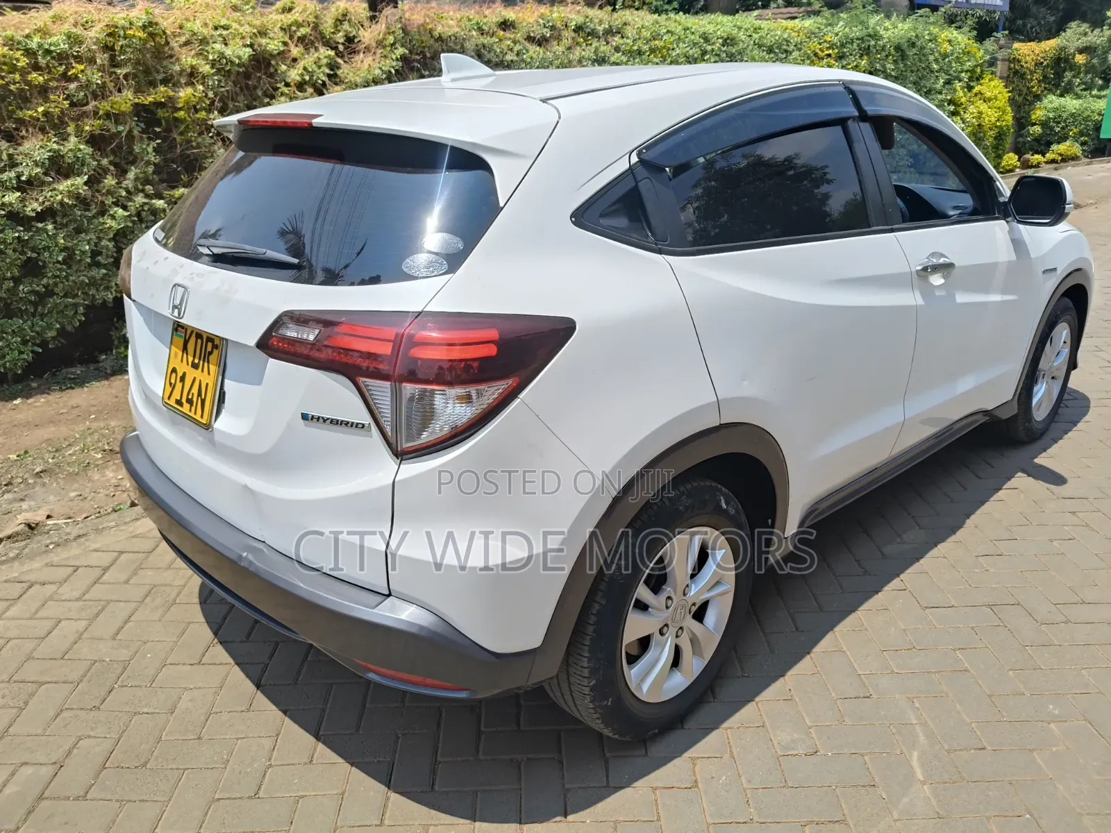 Honda Vezel 2017 White