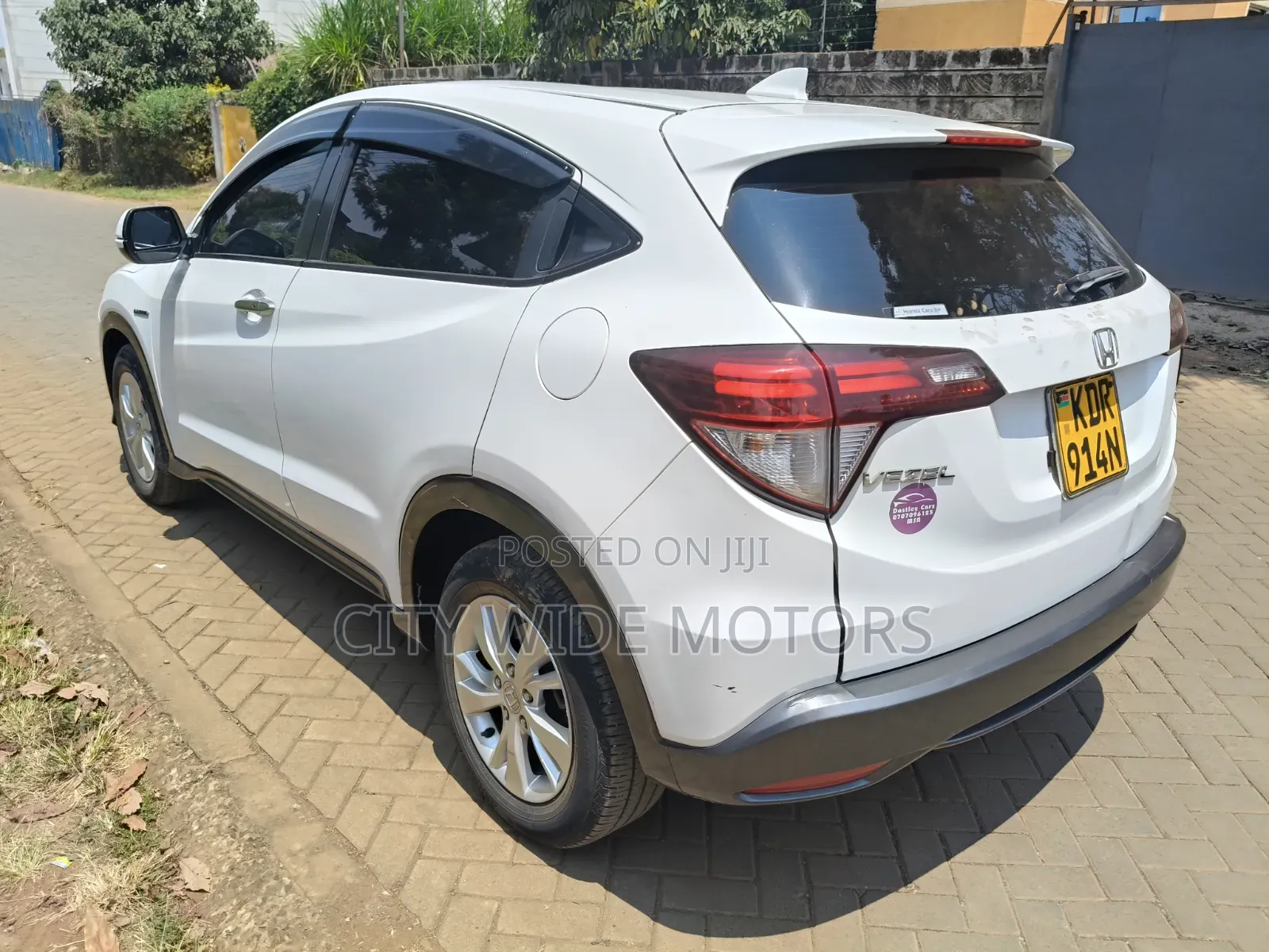 Honda Vezel 2017 White