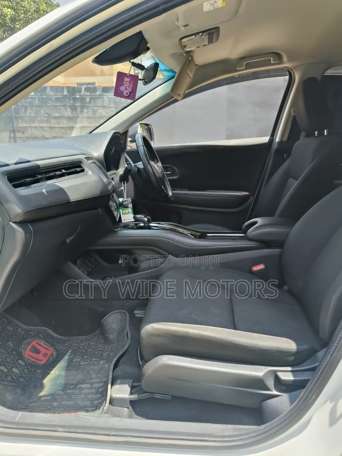 Honda Vezel 2017 White