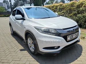 Honda Vezel 2017 White