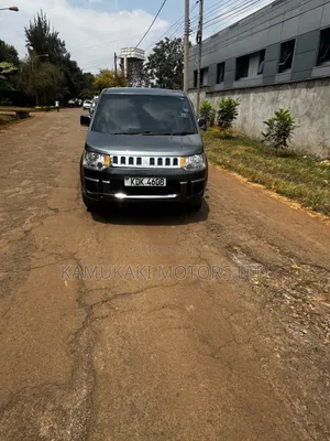 Mitsubishi Delica 2015 Gray