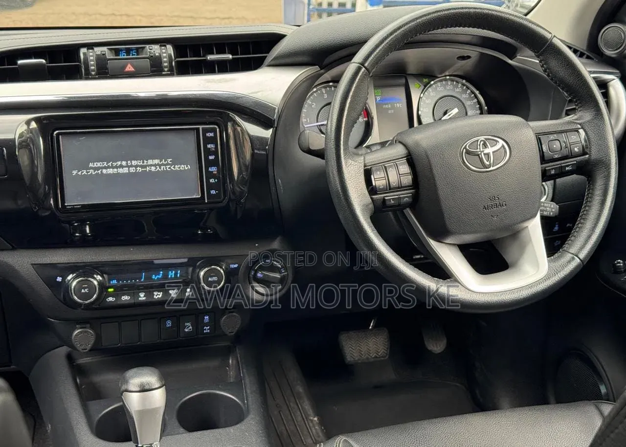 Toyota Hilux Revo Double Cab Deisel 2.4 AWD 2021 Black