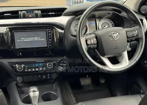 Toyota Hilux Revo Double Cab Deisel 2.4 AWD 2021 Black