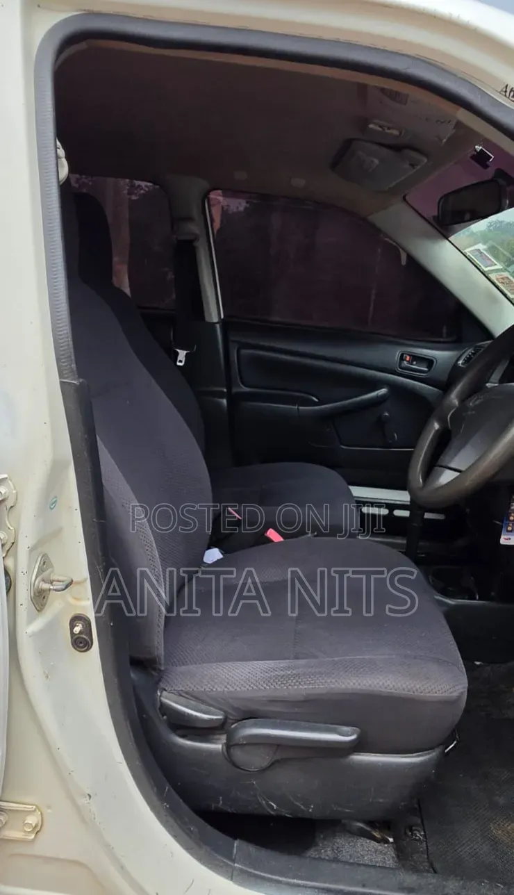 Toyota Probox 2013 White