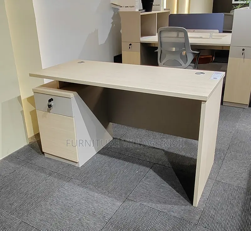 Office Desk: 1400mm Executive Office Table